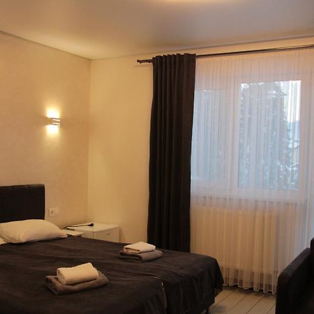 Hotel Naciku Spa บูโคเวล ภายนอก รูปภาพ