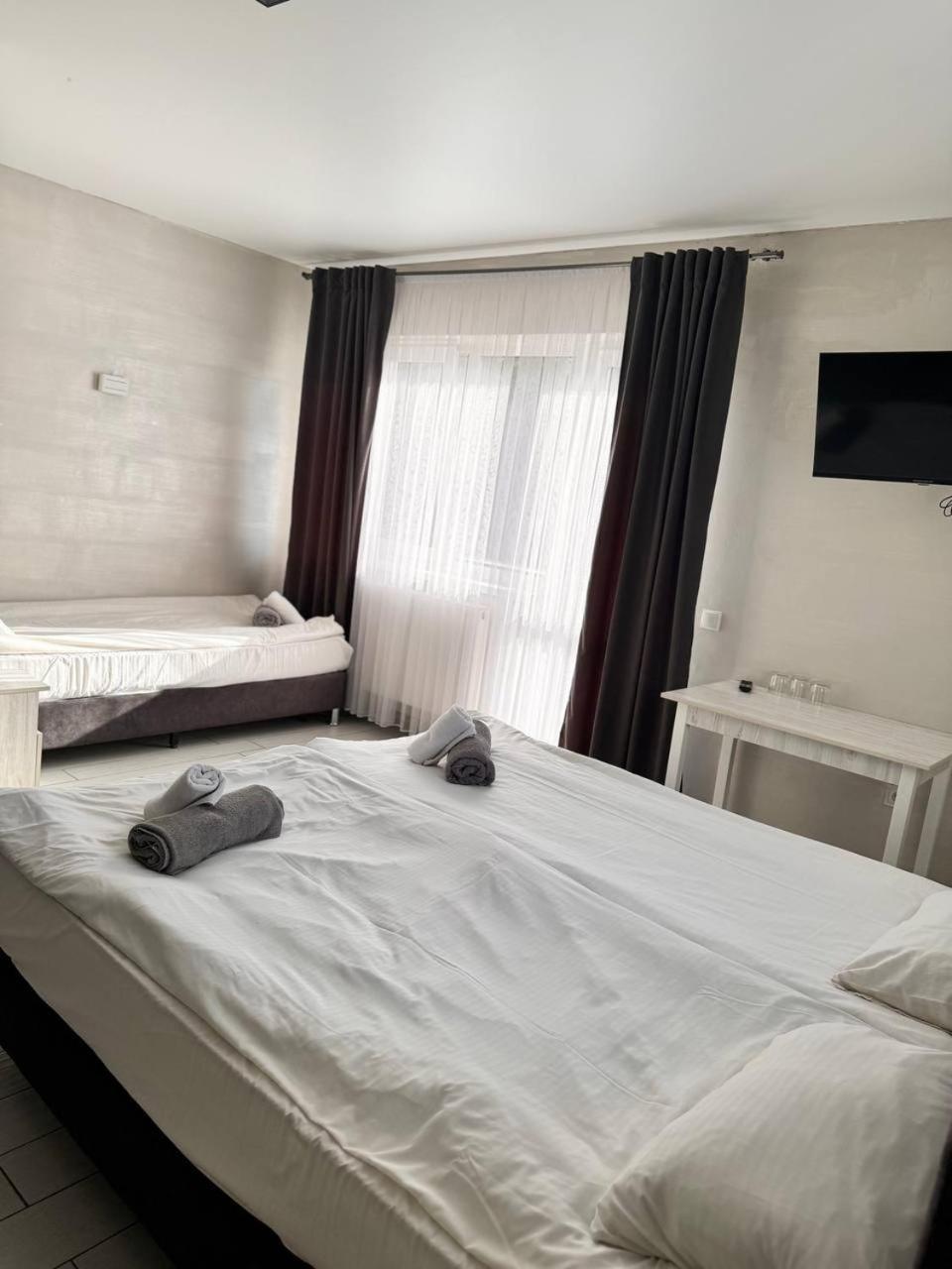 Hotel Naciku Spa บูโคเวล ภายนอก รูปภาพ
