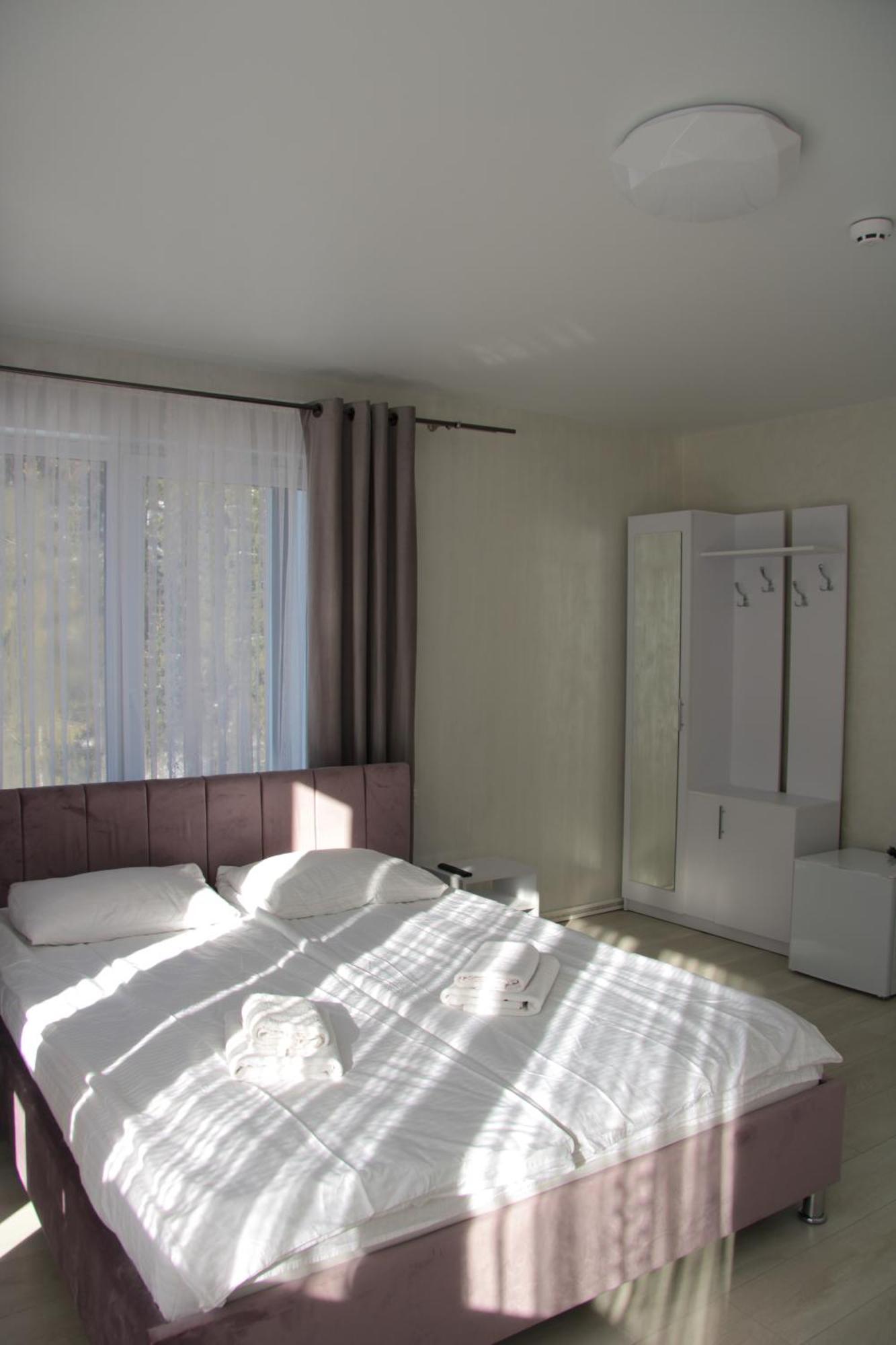 Hotel Naciku Spa บูโคเวล ภายนอก รูปภาพ
