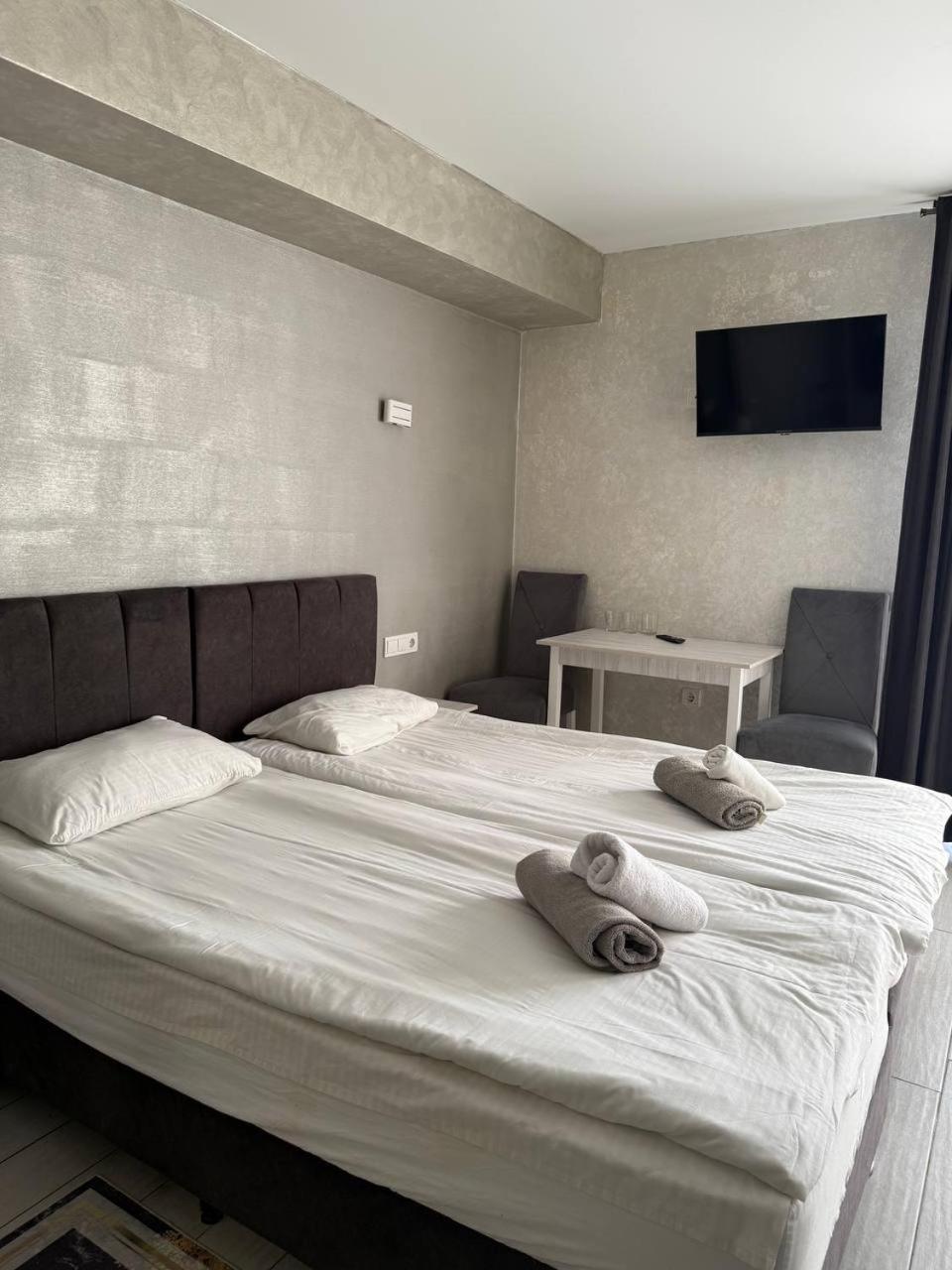 Hotel Naciku Spa บูโคเวล ภายนอก รูปภาพ